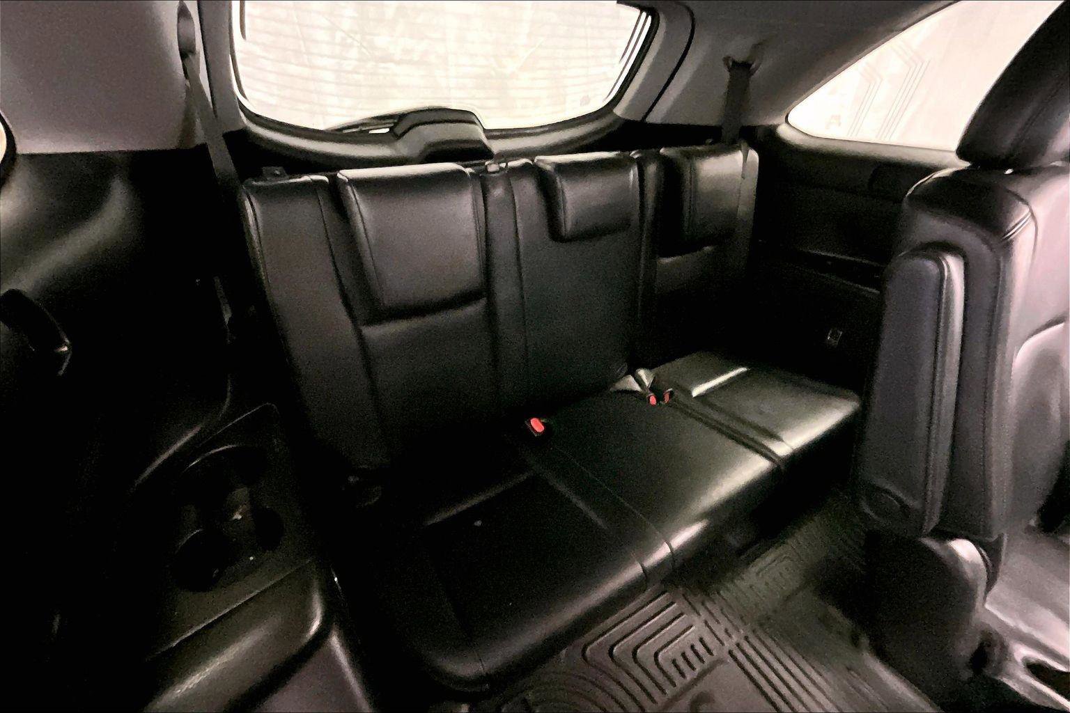 Used 2019 Toyota Highlander XLE image 26