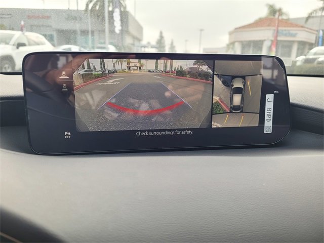 New 2025 MAZDA MAZDA3 Hatchback w/Premium Plus Pkg image 9