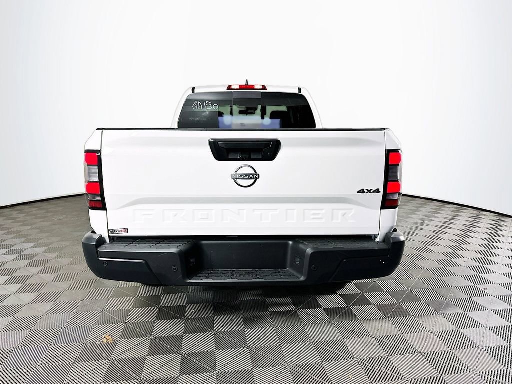 New 2026 Nissan Frontier S image 9