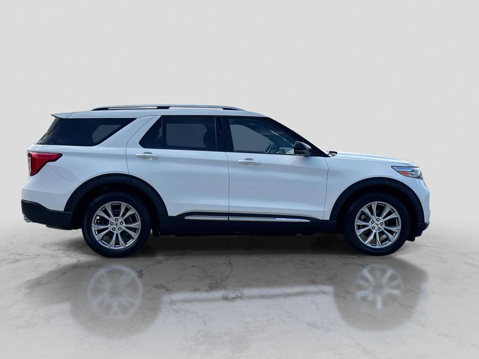 Used 2020 Ford Explorer Limited AWD/4WD image 7