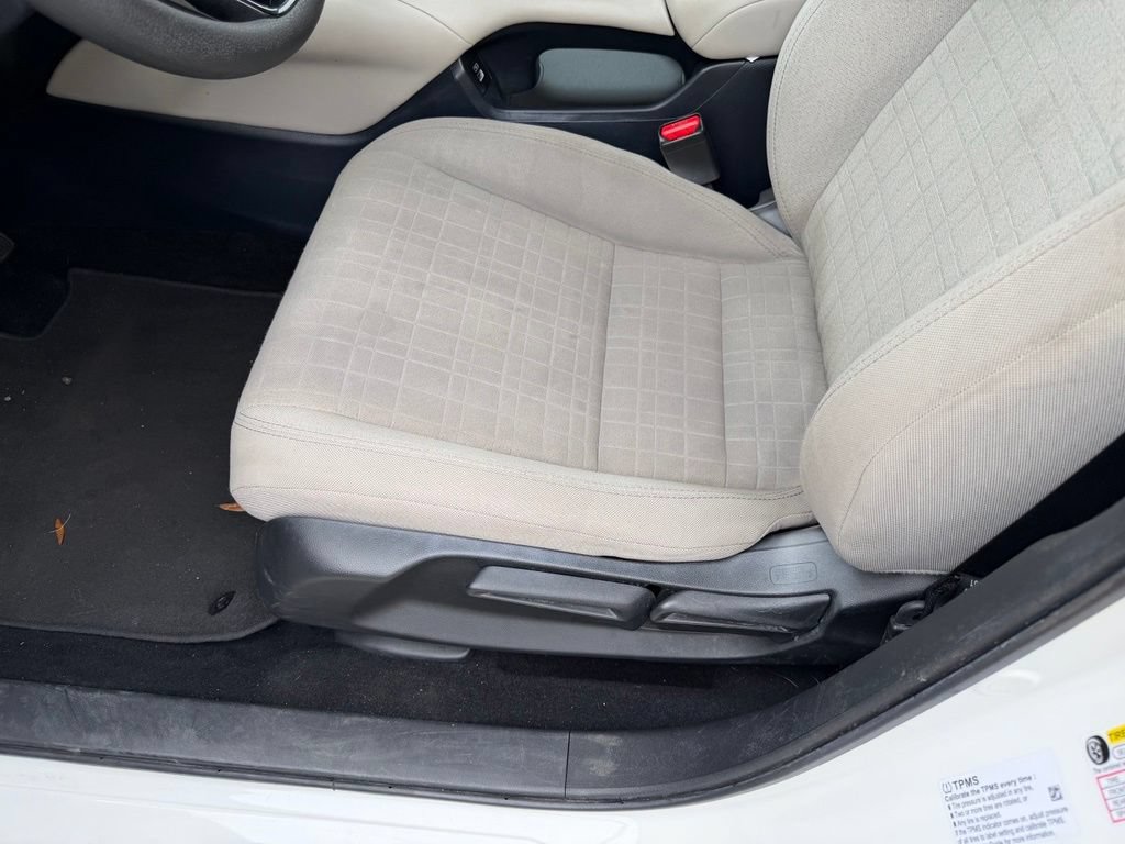 Used 2023 Honda HR-V LX image 22