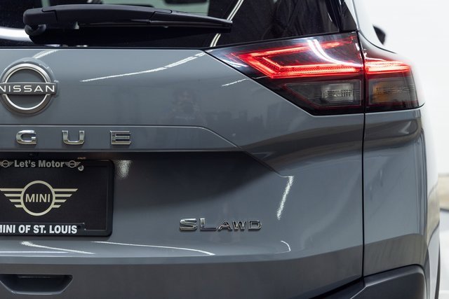 Used 2022 Nissan Rogue SL w/ SL Premium Package image 8