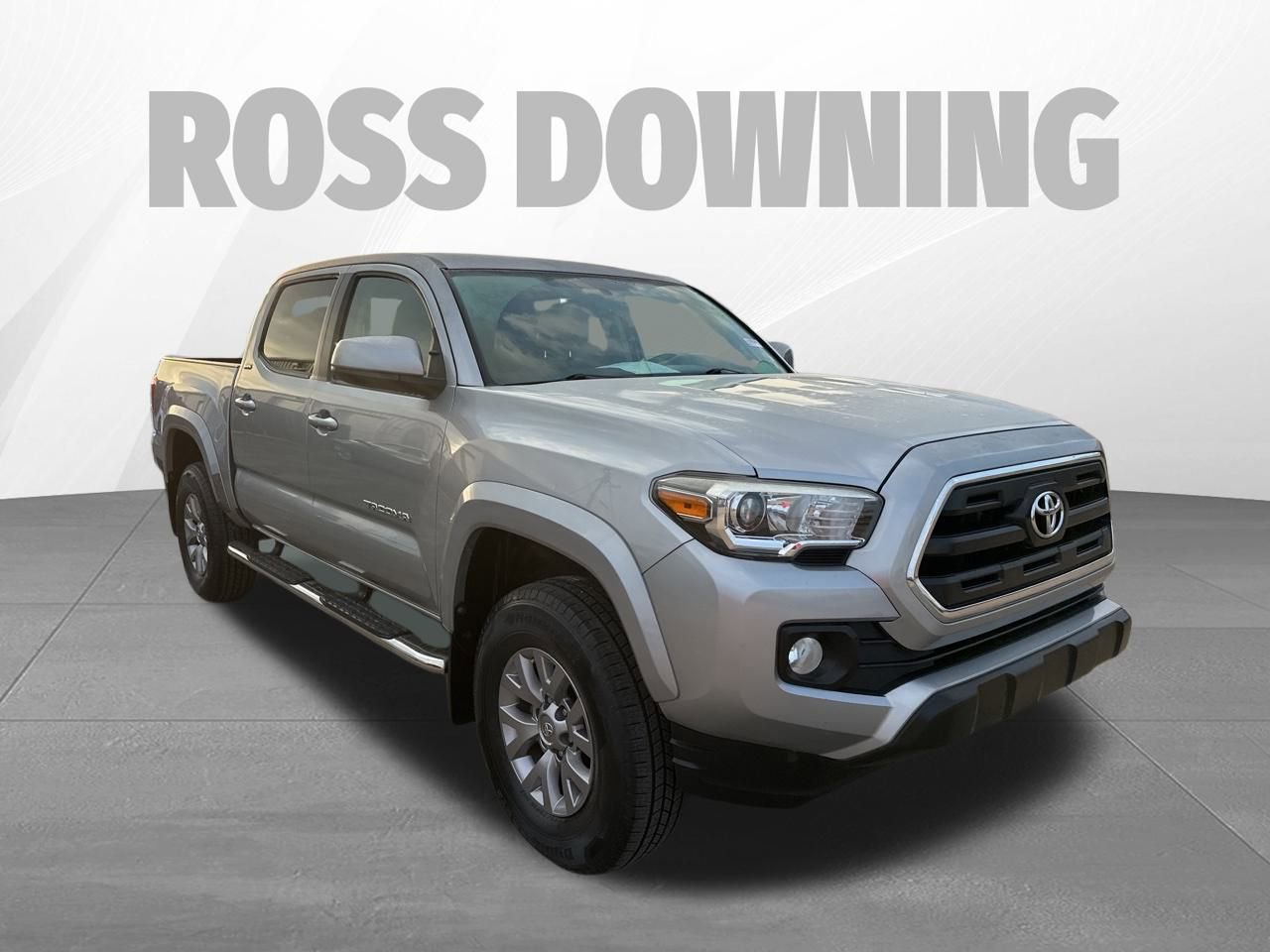 Used 2017 Toyota Tacoma SR5 image 3