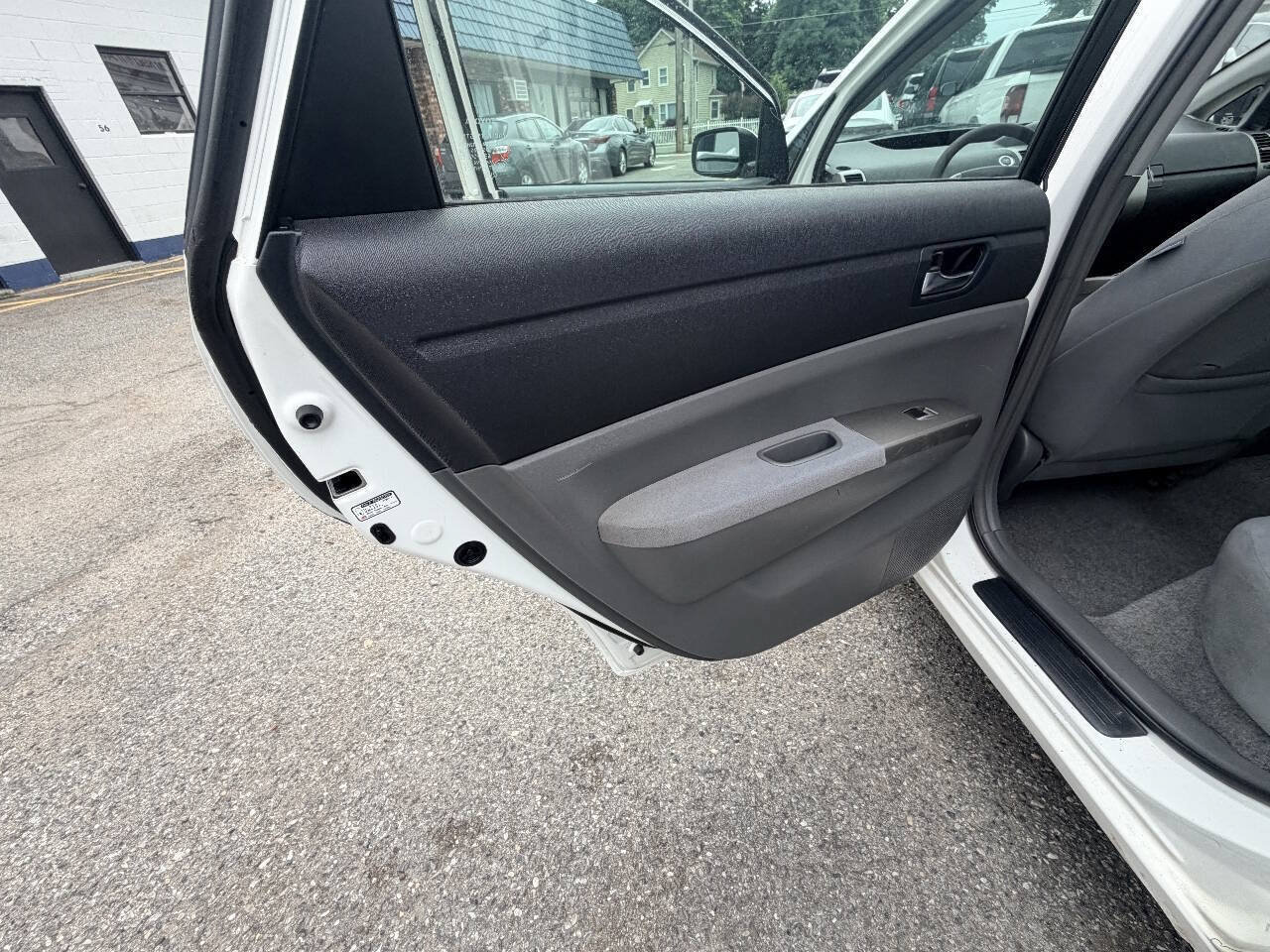 Used 2007 Toyota Prius FWD image 39