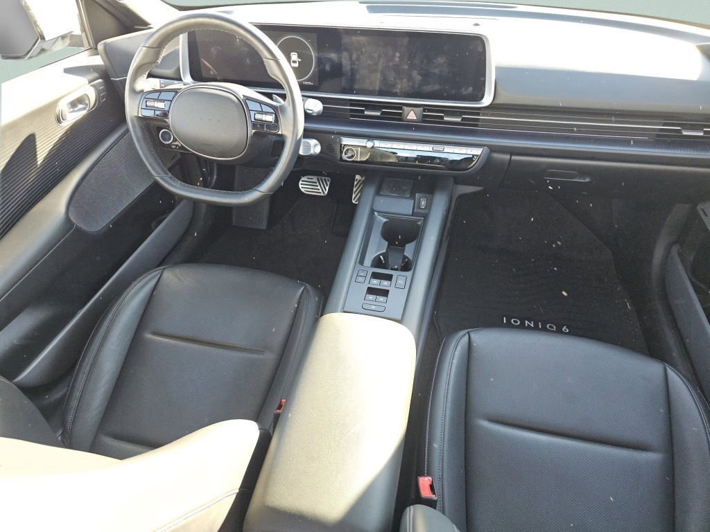 Used 2023 Hyundai Ioniq 6 Limited image 31