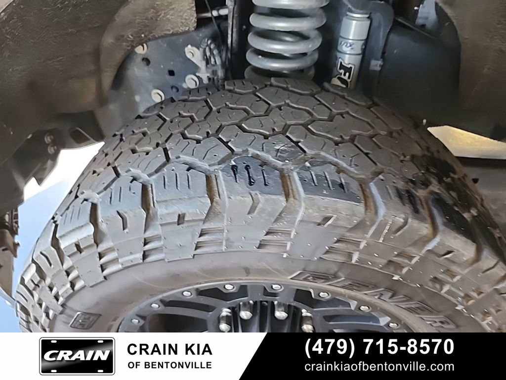 Used 2023 Ford F250 Lariat w/ Sport Appearance Package image 12