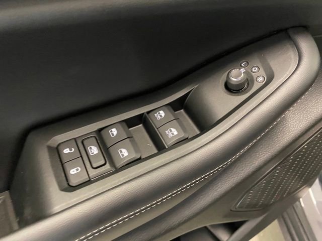 New 2025 Jeep Grand Cherokee L Altitude image 12