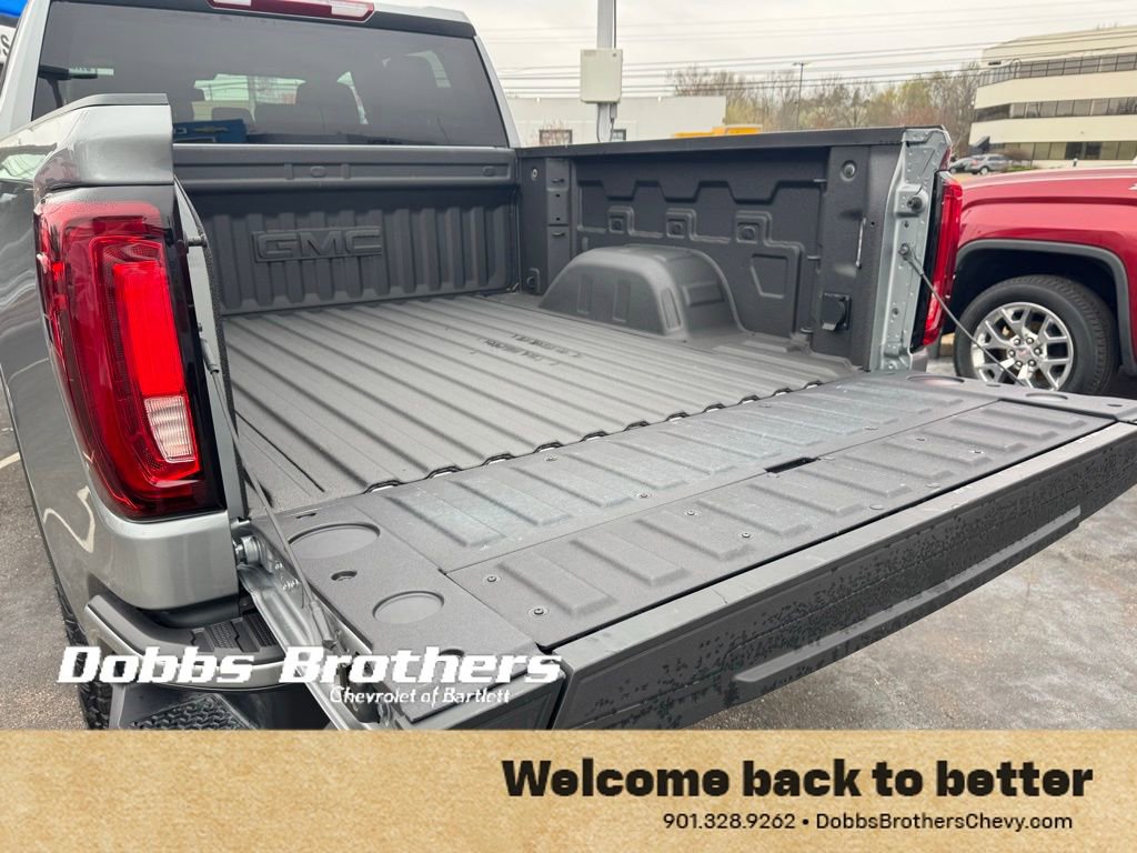 Used 2025 GMC Sierra 1500 AT4 image 42