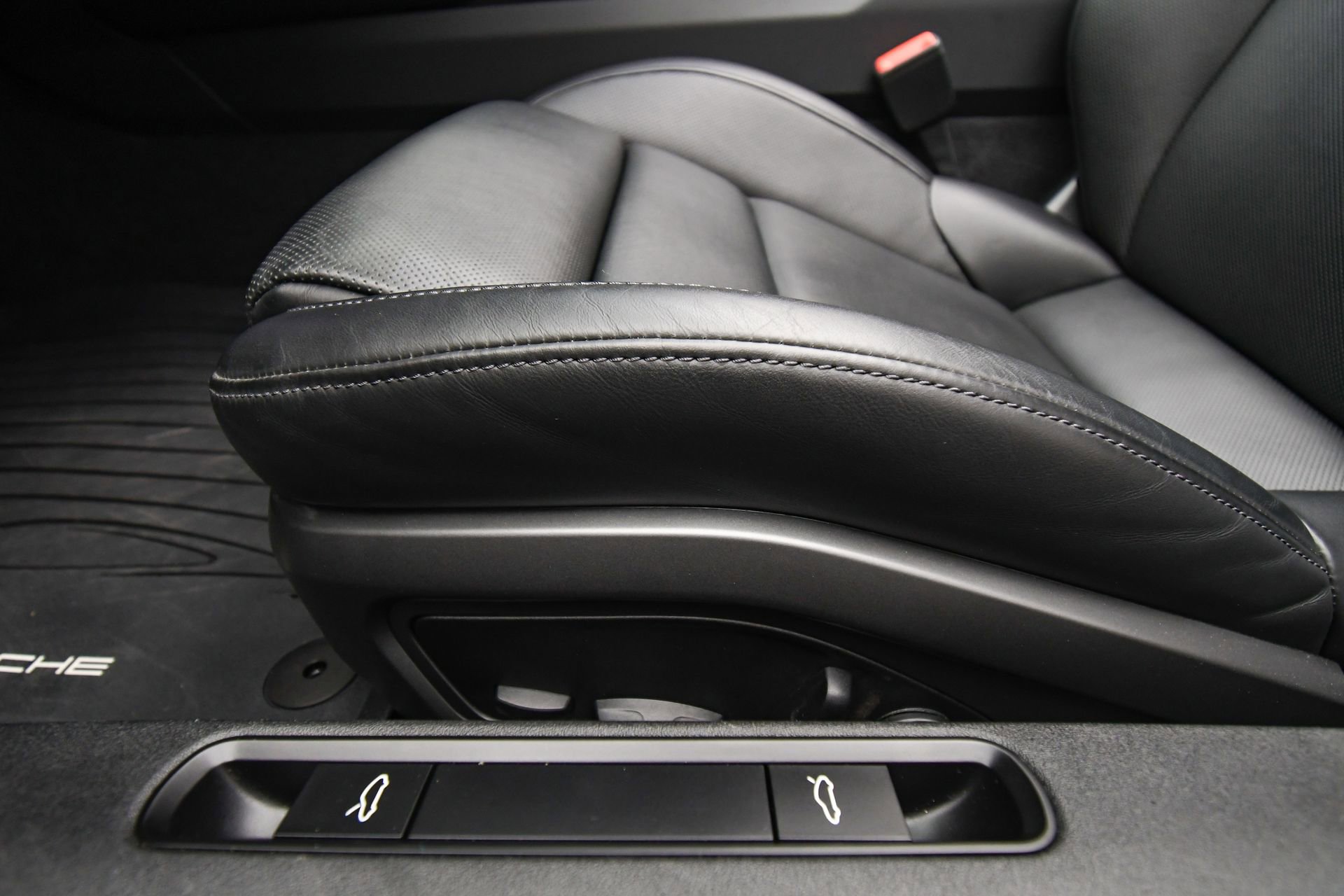 Used 2022 Porsche 911 Targa 4S image 41