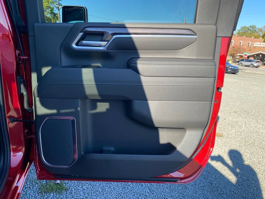 New 2026 Chevrolet Silverado 2500 LTZ w/ LTZ Premium Package image 18