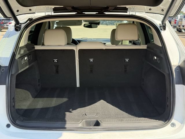 Certified 2022 Buick Envision Preferred FWD image 31