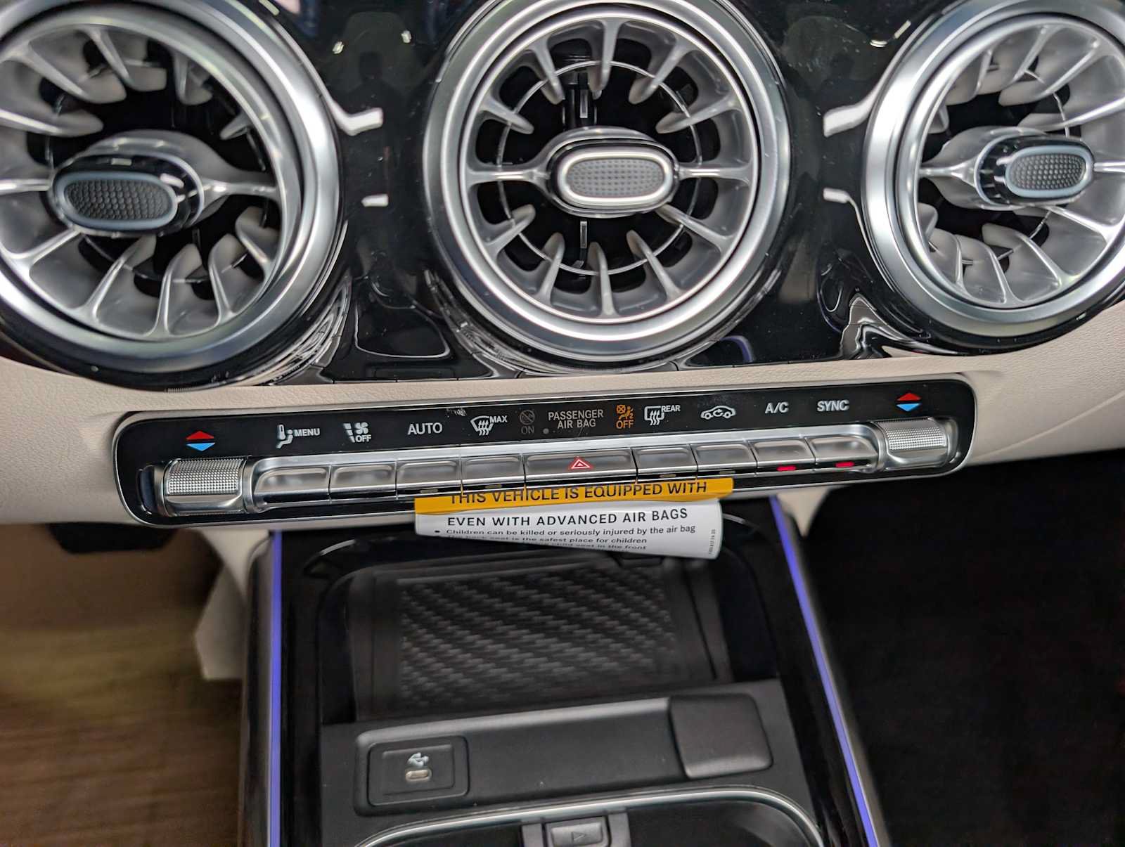New 2026 Mercedes-Benz GLA 250 4MATIC image 24
