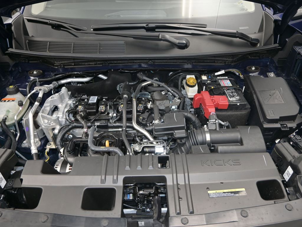 Certified 2025 Nissan Kicks SV image 22