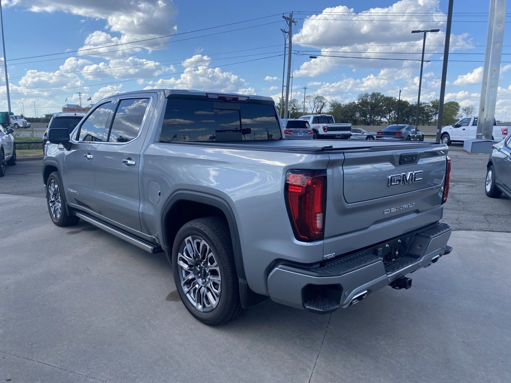 Used 2024 GMC Sierra 1500 Denali Ultimate image 3