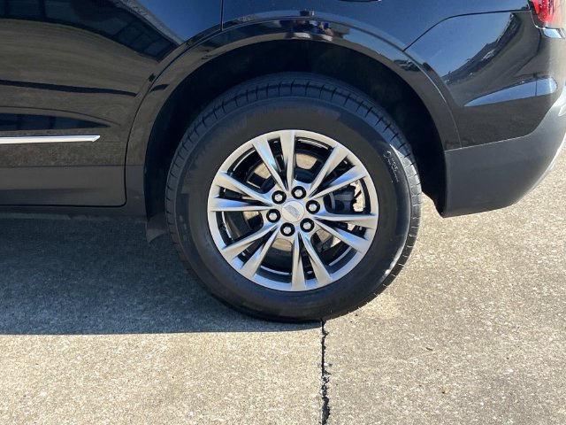 Certified 2021 Cadillac XT5 Premium Luxury FWD image 12