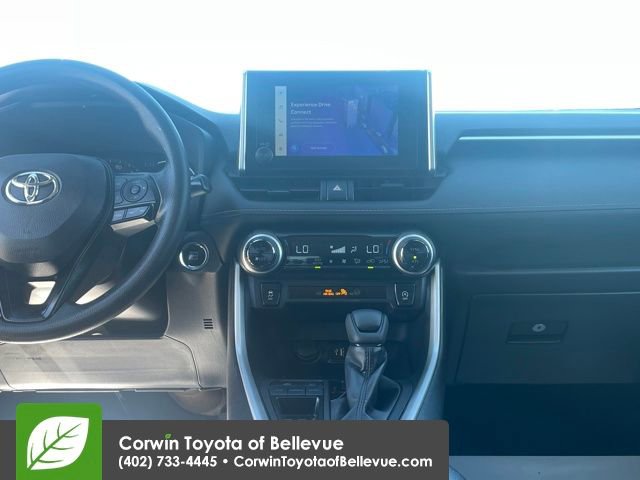 Used 2025 Toyota RAV4 XLE image 17