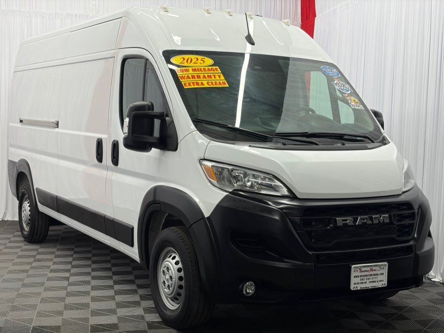 Used 2025 RAM ProMaster 2500 w/ Convenience Group FWD image 2