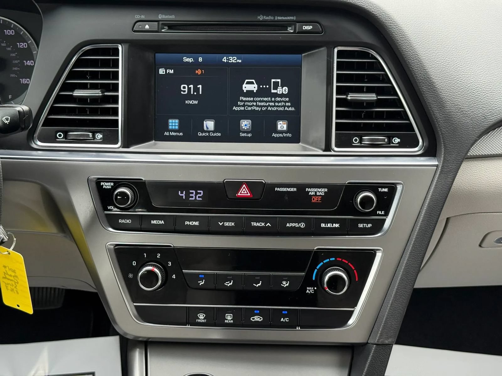 Used 2017 Hyundai Sonata SE FWD image 18