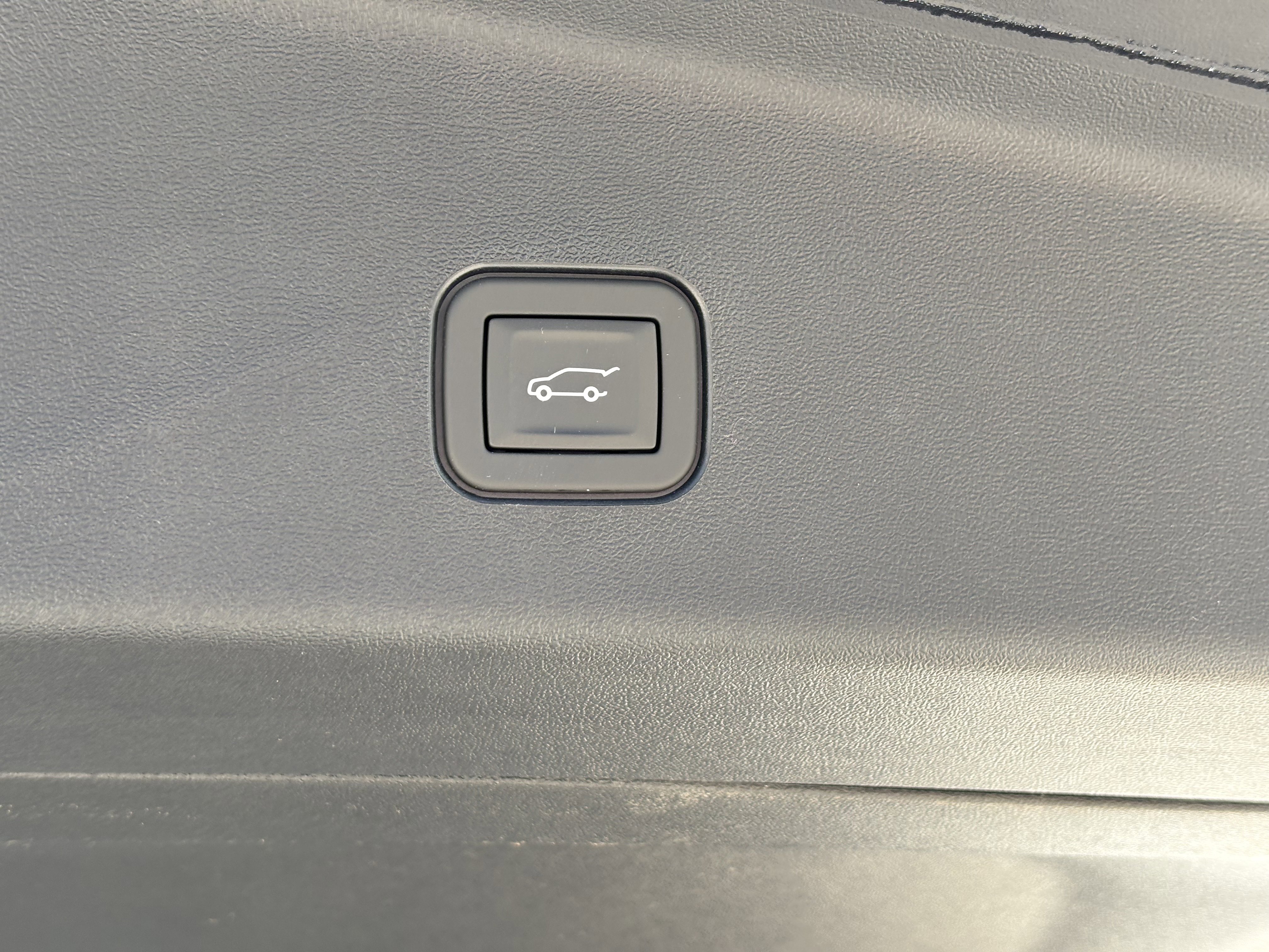 New 2026 Cadillac Vistiq Platinum image 11