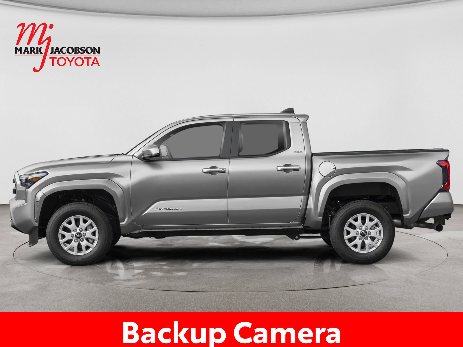 Used 2024 Toyota Tacoma TRD Off-Road AWD/4WD image 5