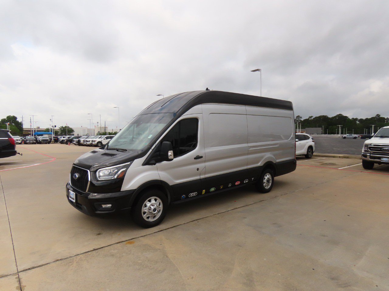 Used 2023 Ford Transit 250 148 High Roof Extended AWD w/ Exterior Upgrade Package image 2