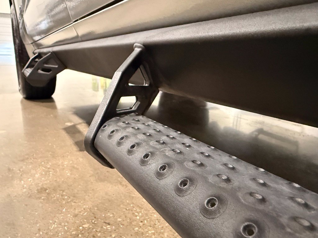 Used 2022 Toyota Tundra SR5 AWD/4WD image 12