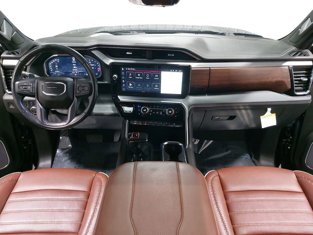 Used 2023 GMC Sierra 1500 Denali Ultimate AWD/4WD image 9