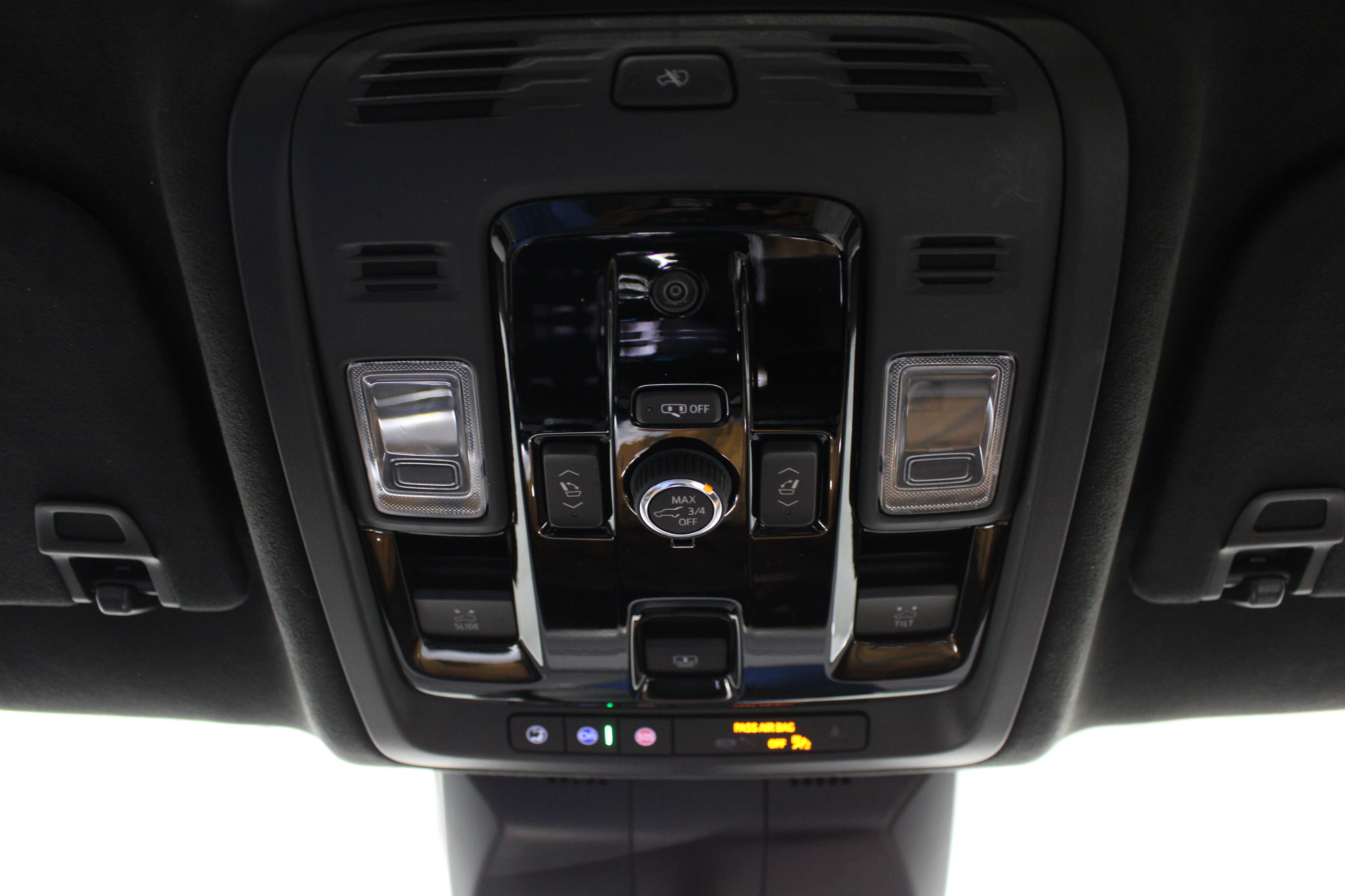 Certified 2025 Cadillac Escalade ESV Sport Platinum w/ LPO, ONYX Package AWD/4WD image 22