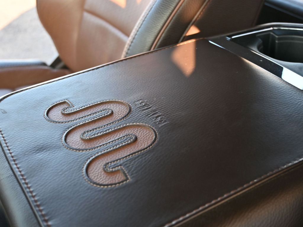 Used 2025 Ford F350 King Ranch w/ Chrome Package image 37