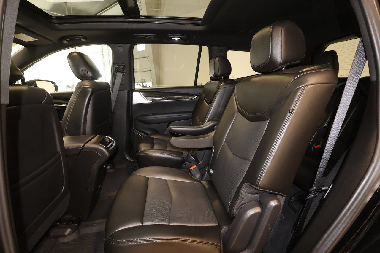 Certified 2024 Cadillac XT6 Sport w/ Technology Package AWD/4WD image 23