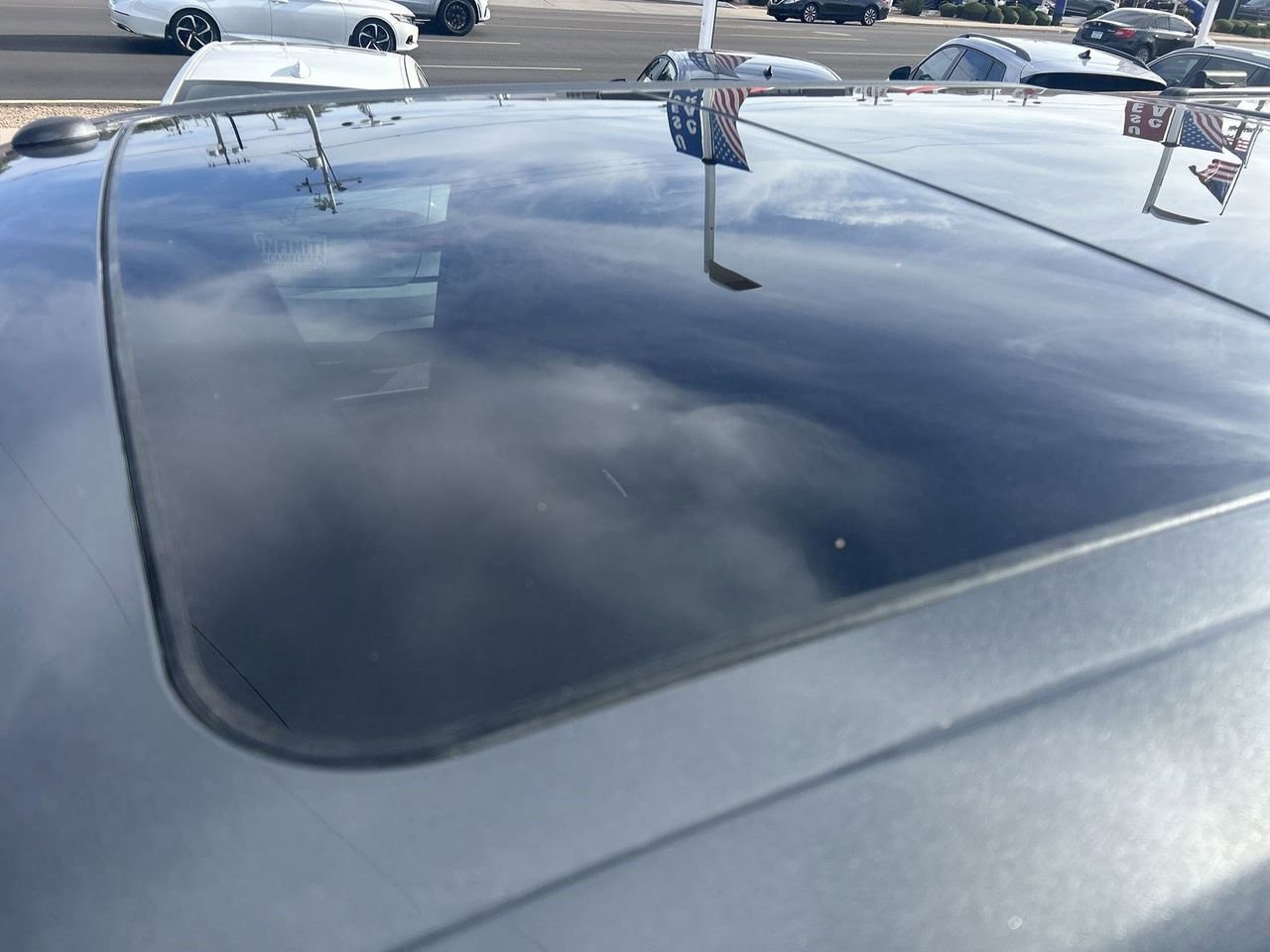 Used 2016 Ford F150 Platinum w/ Equipment Group 701A Luxury image 19