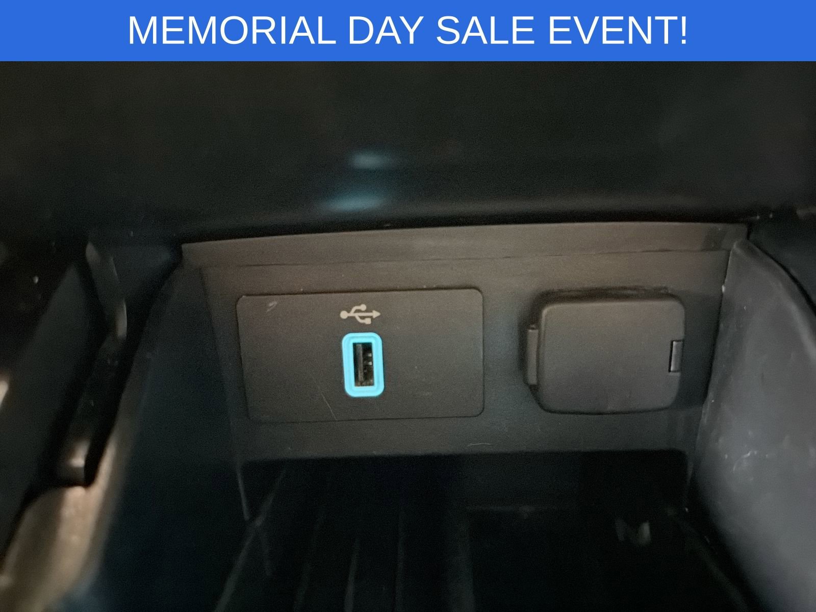 Used 2018 Ford Explorer Platinum AWD/4WD image 35