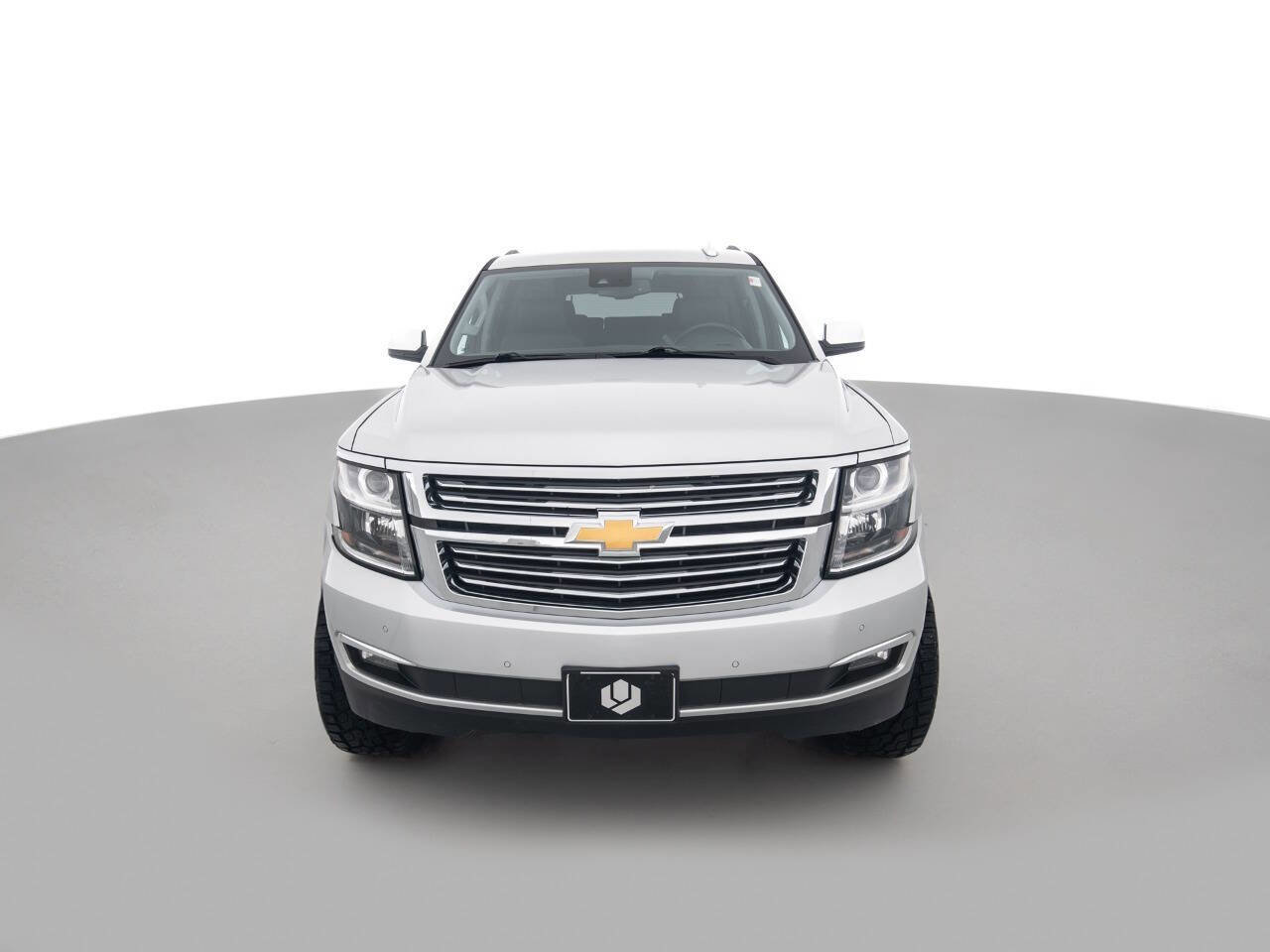 Used 2016 Chevrolet Suburban LTZ AWD/4WD image 2