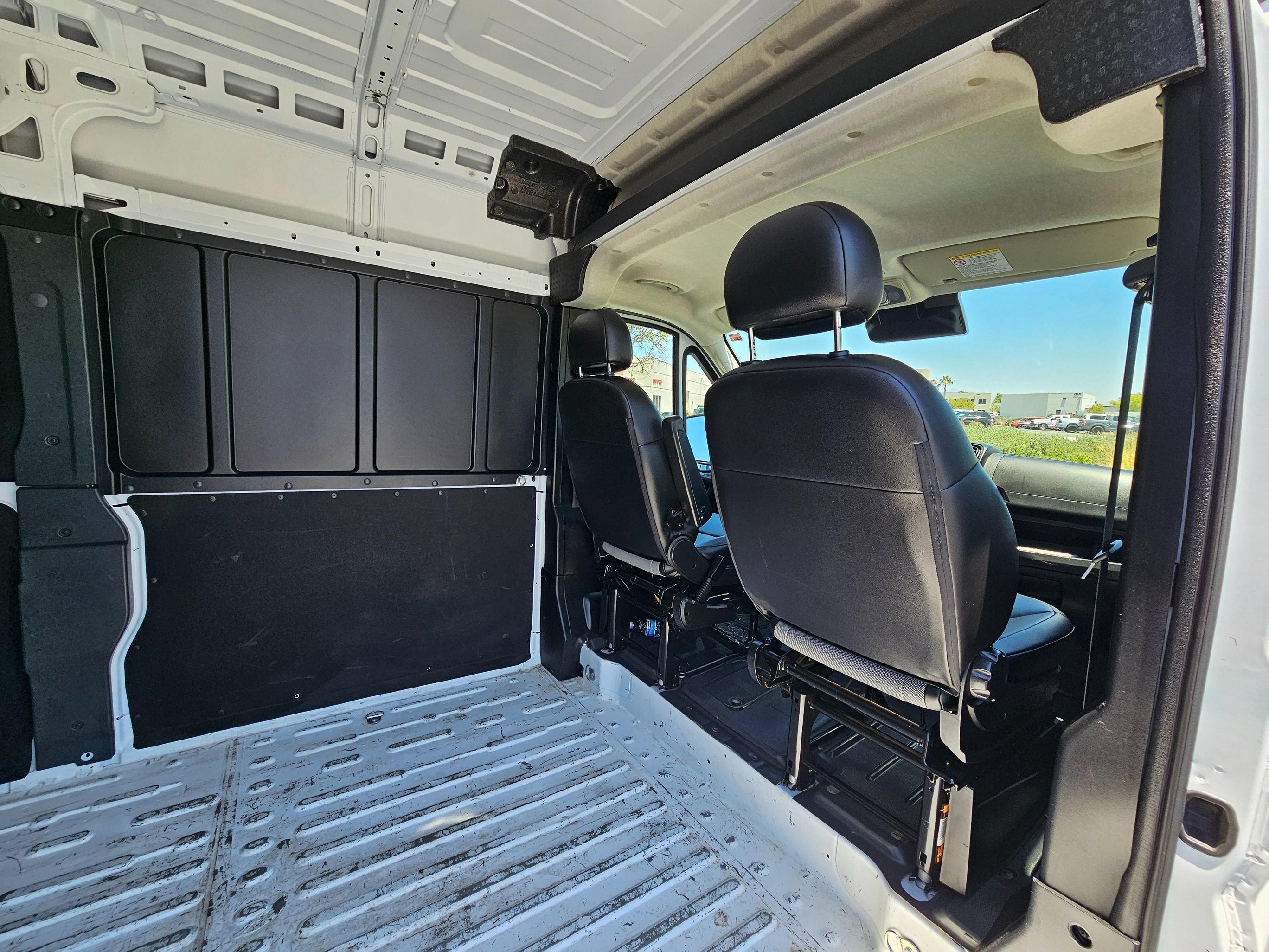 Used 2023 RAM ProMaster 2500 FWD image 20