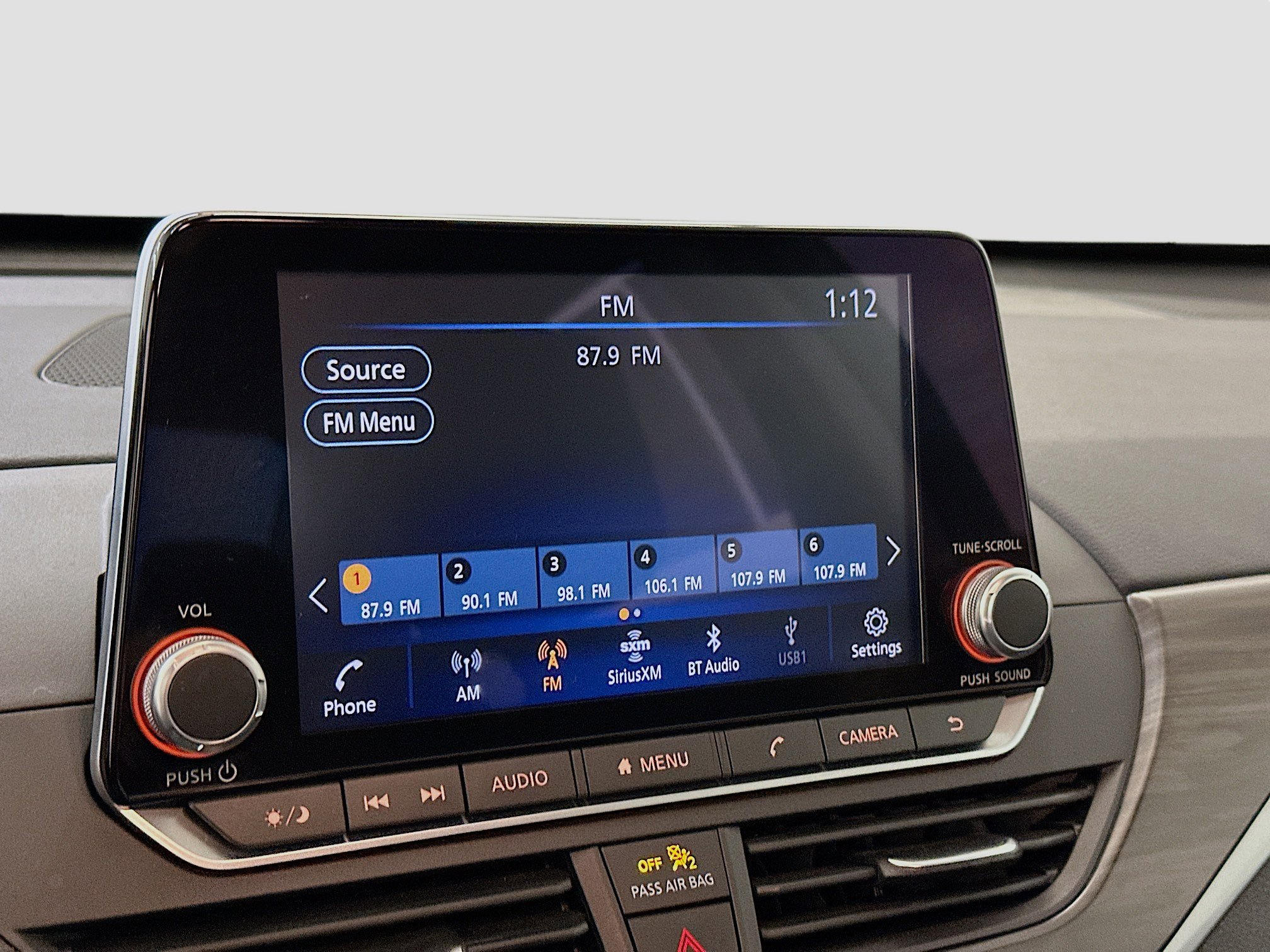 Used 2024 Nissan Altima 2.5 SV image 21