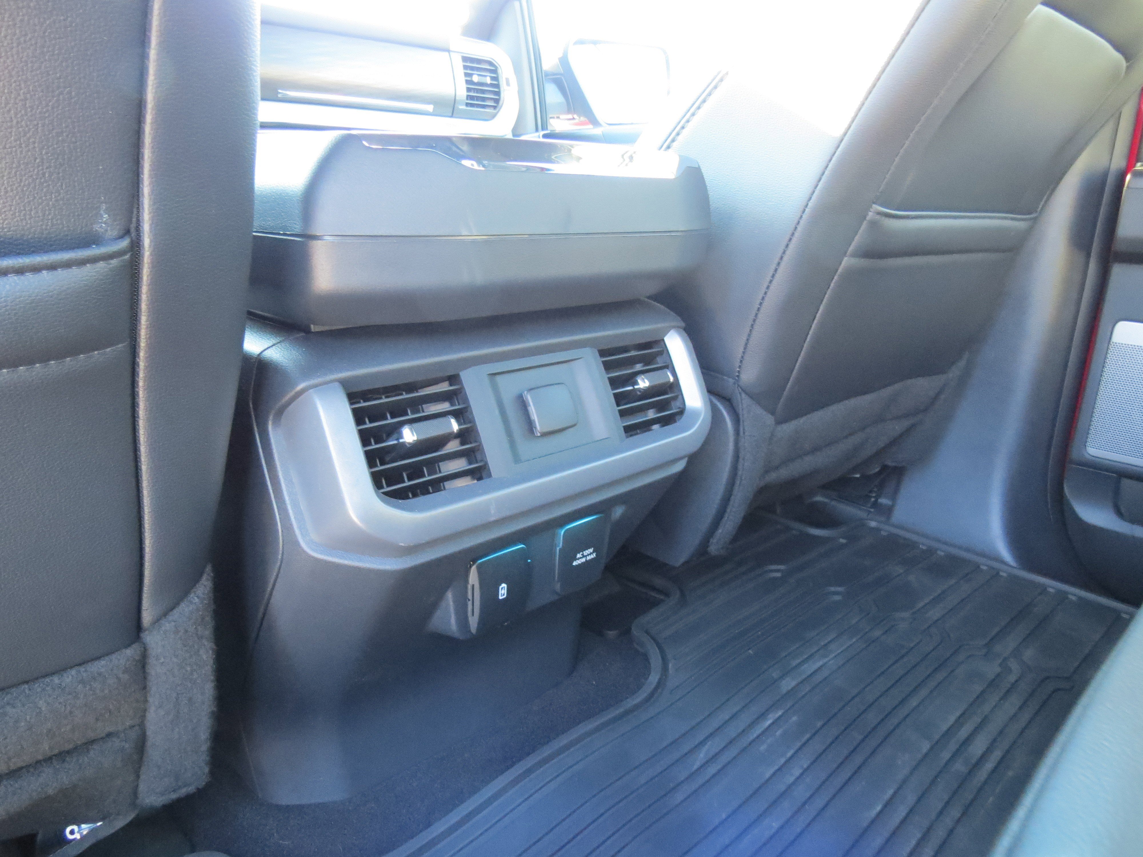 Used 2024 Ford F150 Lariat w/ Tow/Haul Package image 13