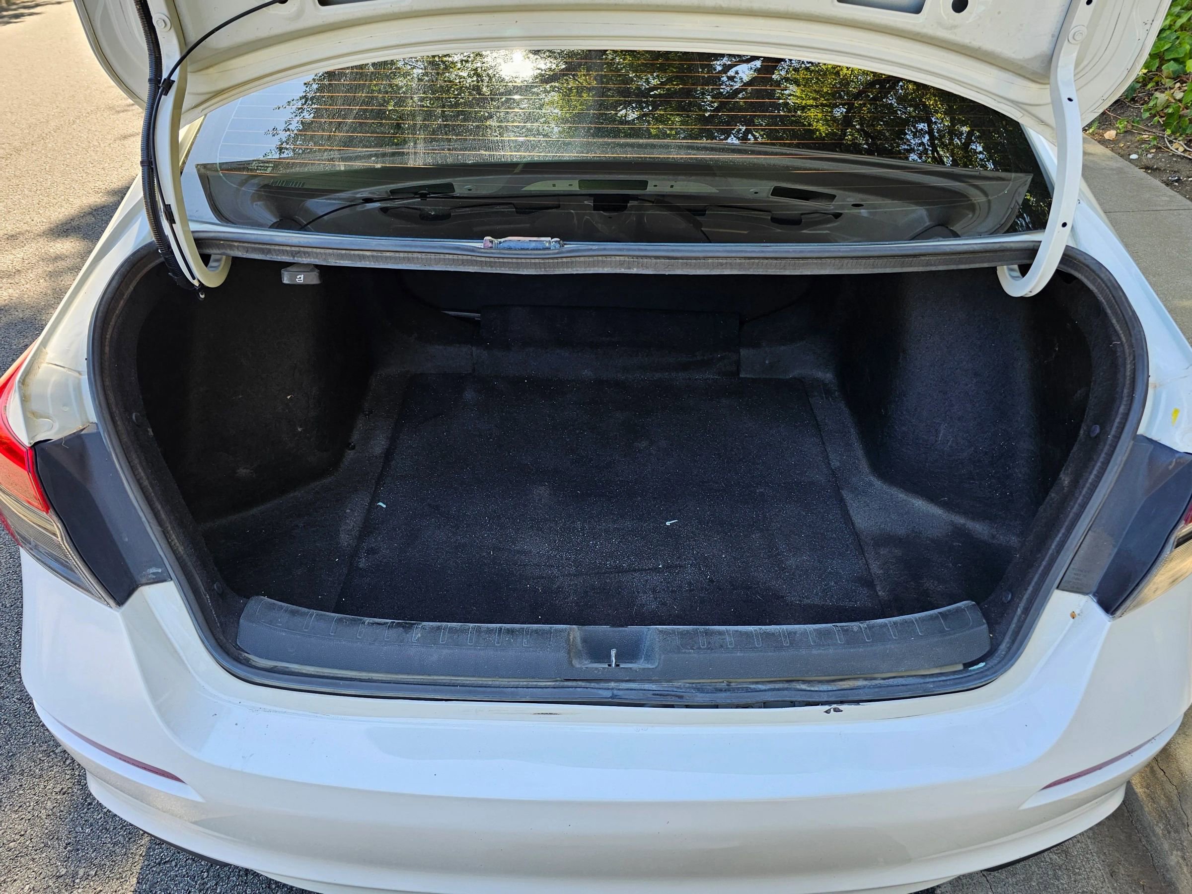 Used 2022 Honda Civic LX image 25