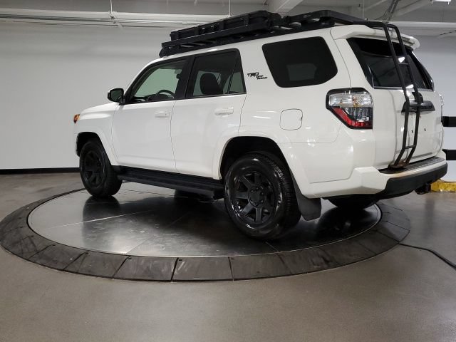 Used 2017 Toyota 4Runner TRD Off-Road AWD/4WD image 7