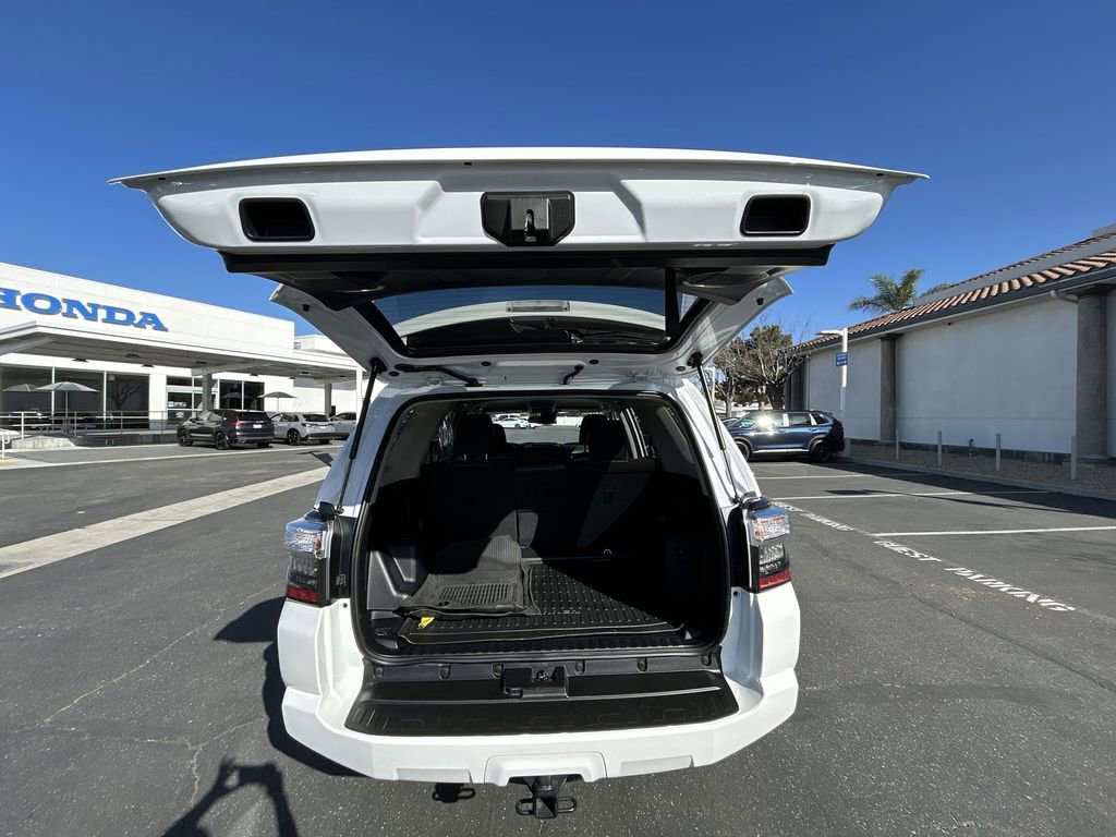 Used 2024 Toyota 4Runner SR5 image 23