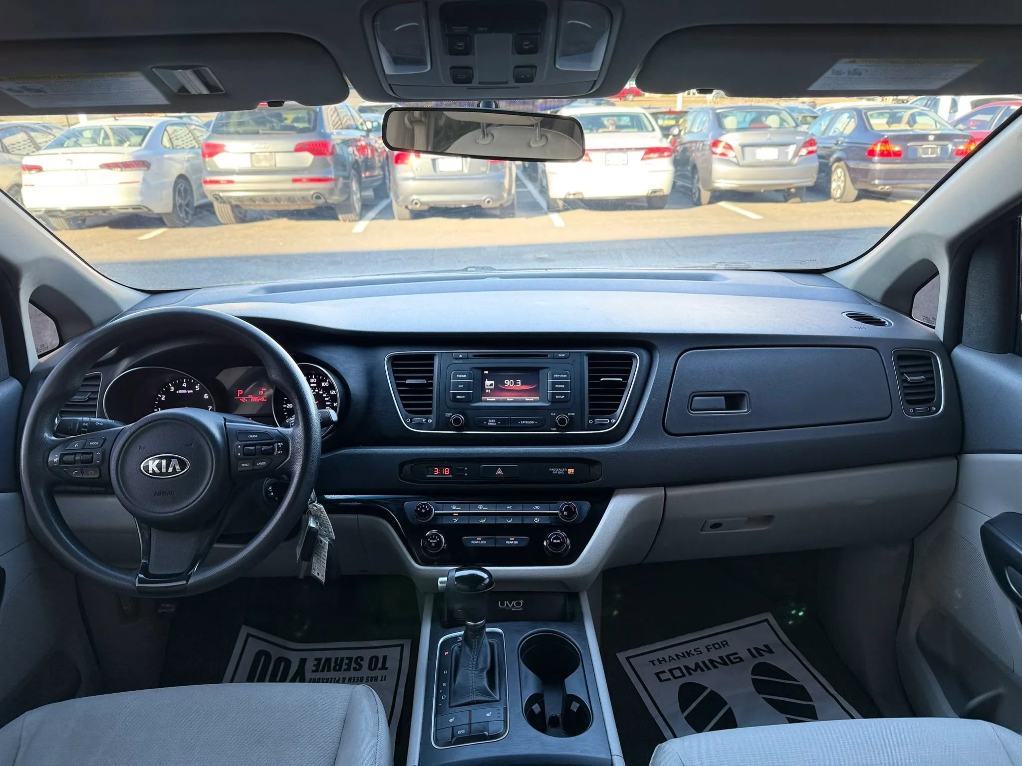 Used 2015 Kia Sedona LX w/ LX Convenience Package image 11