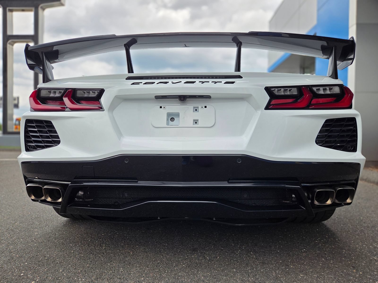 Used 2023 Chevrolet Corvette Stingray Preferred Cpe w/ Battery Protection Package RWD image 8