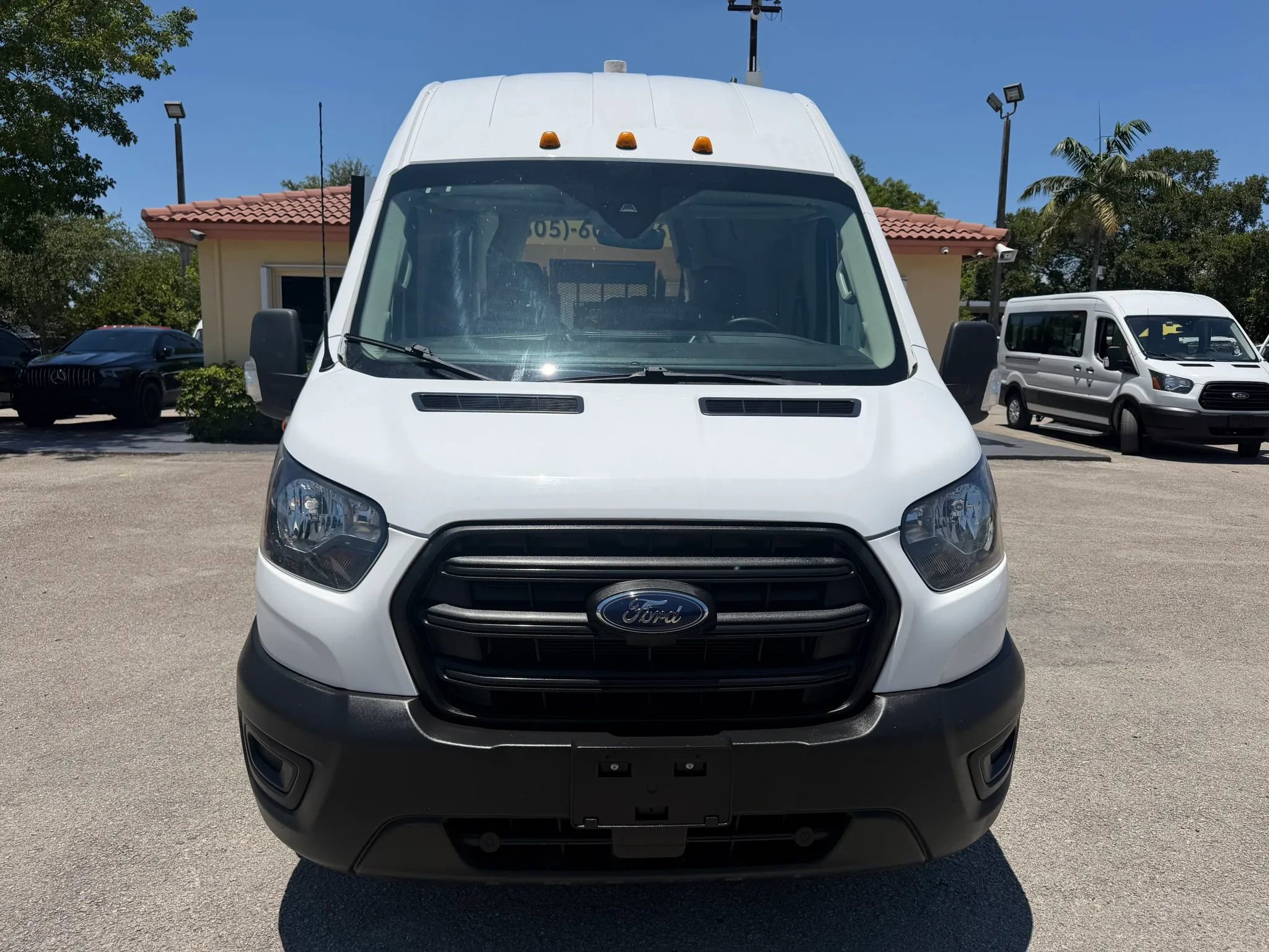 Used 2020 Ford Transit 350 XL RWD image 10