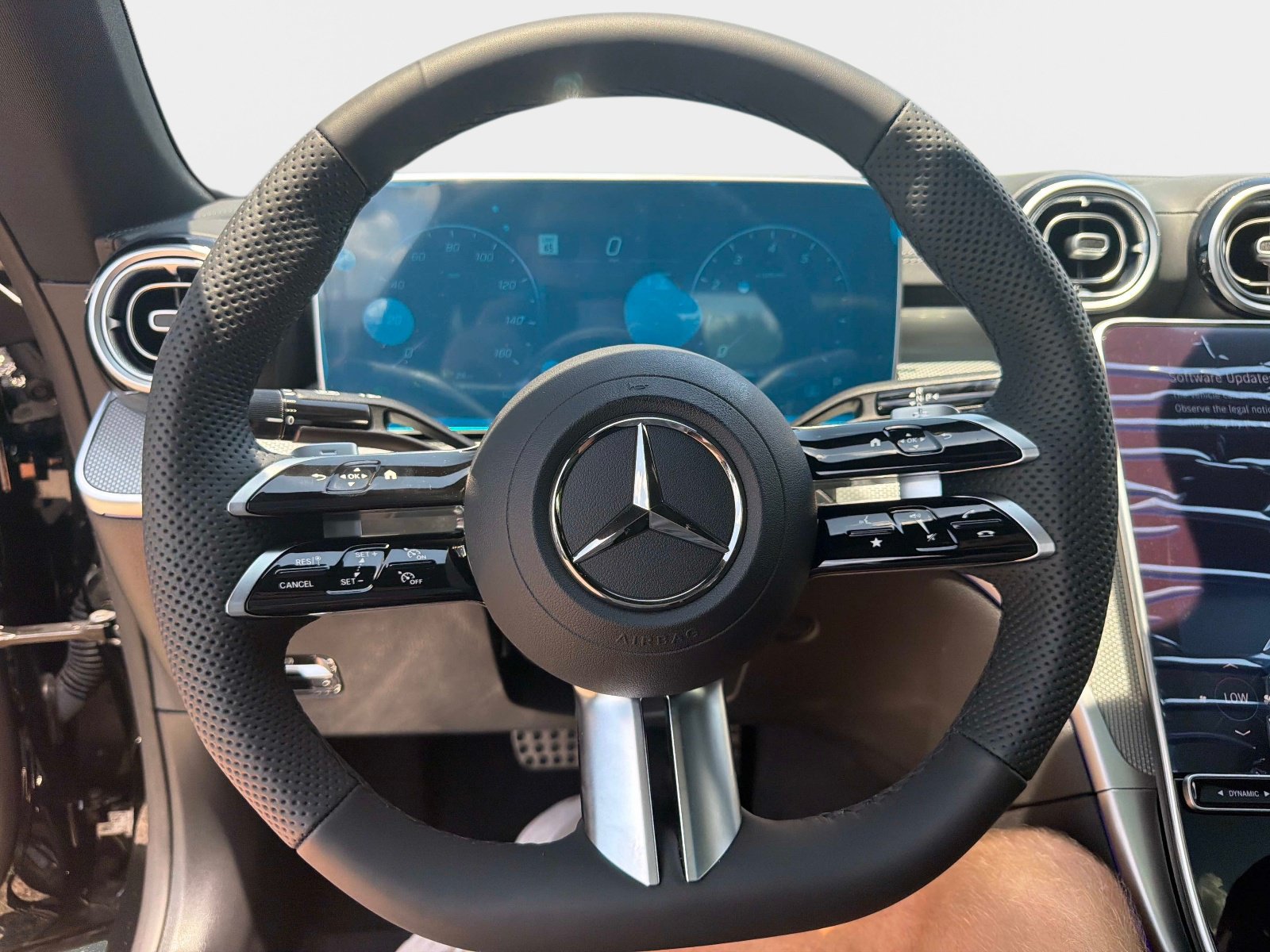 New 2026 Mercedes-Benz CLE 450 4MATIC Coupe image 21