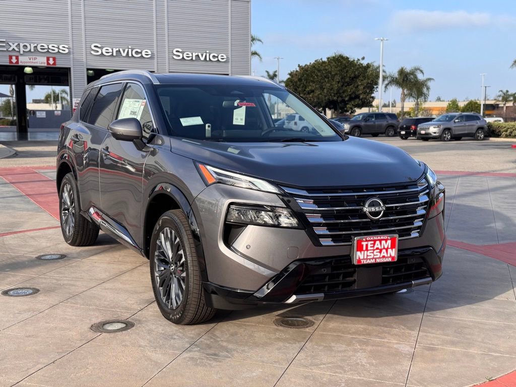 New 2026 Nissan Rogue Platinum image 2