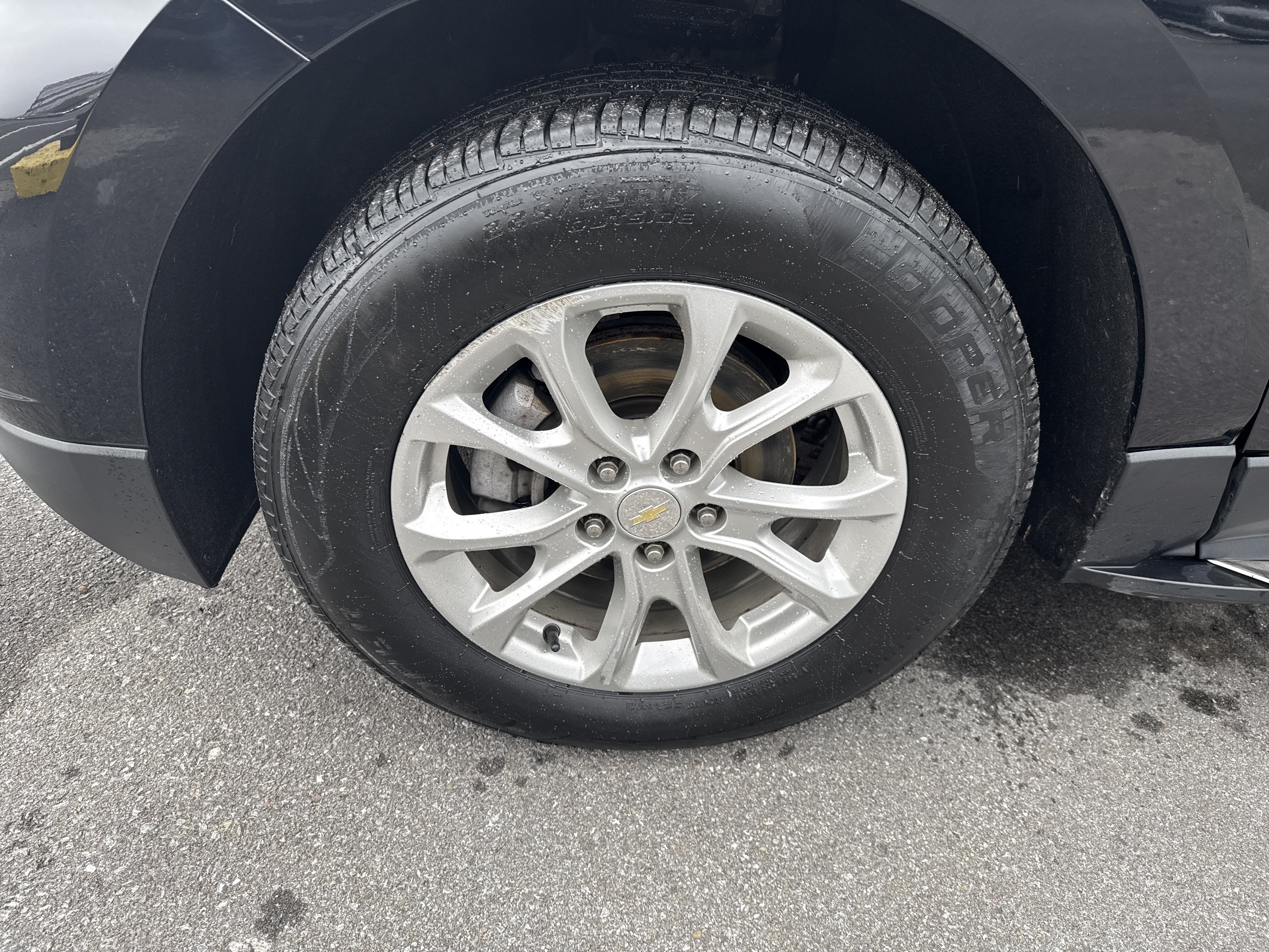 Used 2021 Chevrolet Equinox LT AWD/4WD image 15