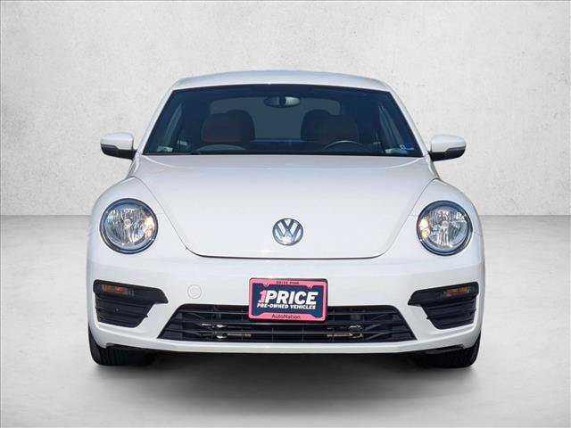 Used 2017 Volkswagen Beetle 1.8T Classic FWD video 2