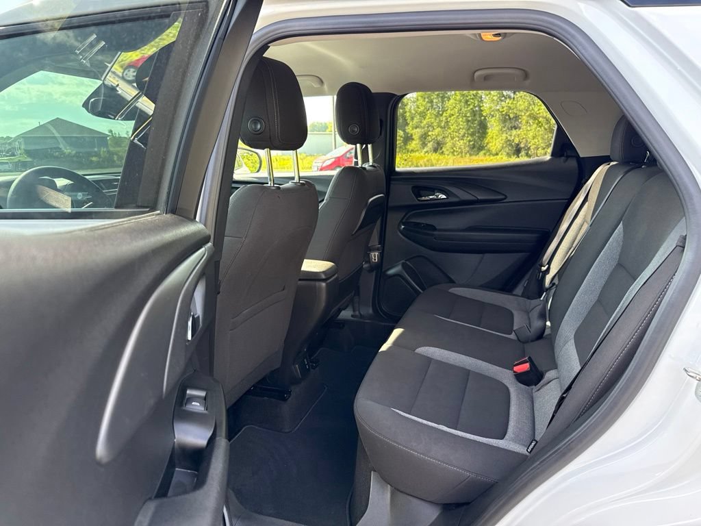Used 2022 Chevrolet TrailBlazer LT w/ Convenience Package FWD image 20