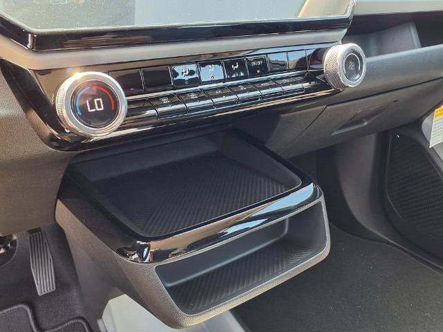 New 2027 Chevrolet Bolt LT FWD image 17