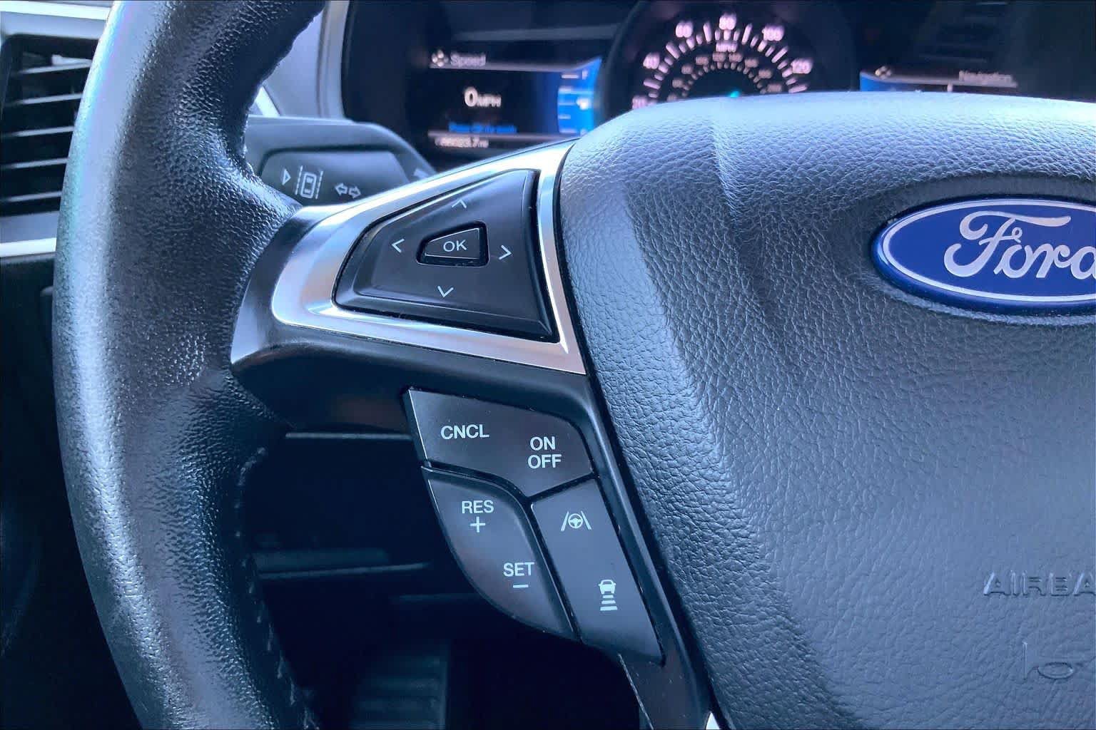 Used 2022 Ford Edge SEL AWD/4WD image 24