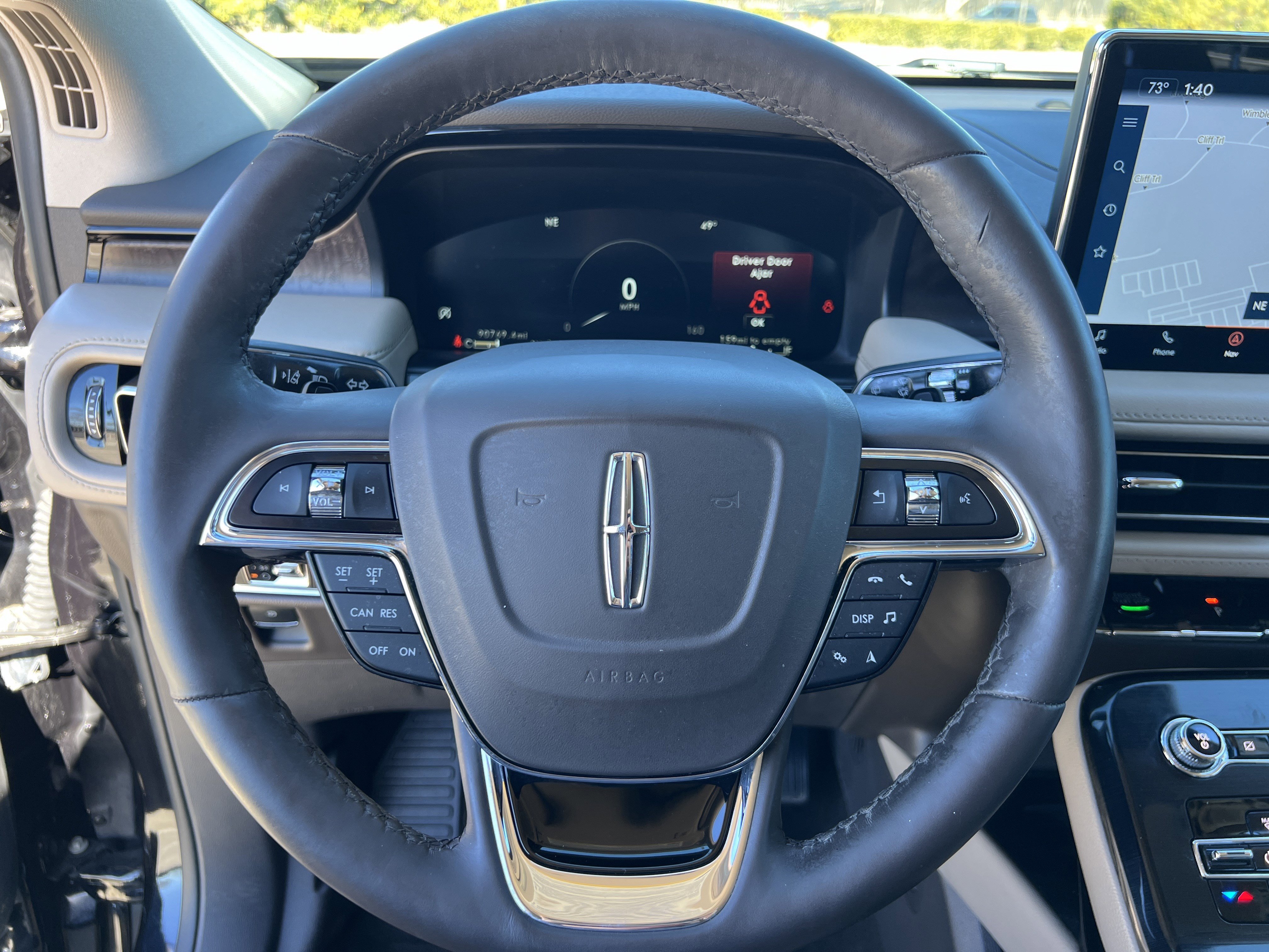 Used 2022 Lincoln Nautilus Reserve w/ Monochromatic Package image 15